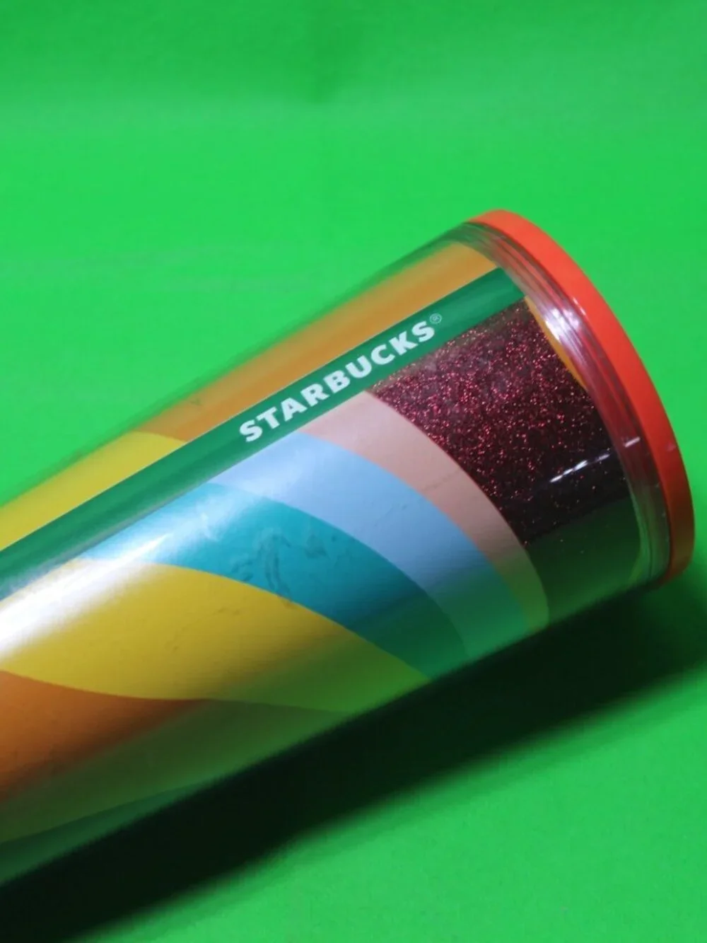 Starbucks 2020 LGBT Pride Rainbow Acrylic Venti 24oz Cold Cup Tumbler No straw